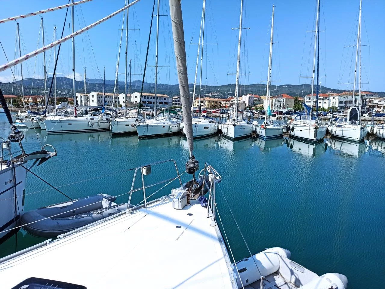 Bavaria 45 Cruiser (Saffron)  - 3