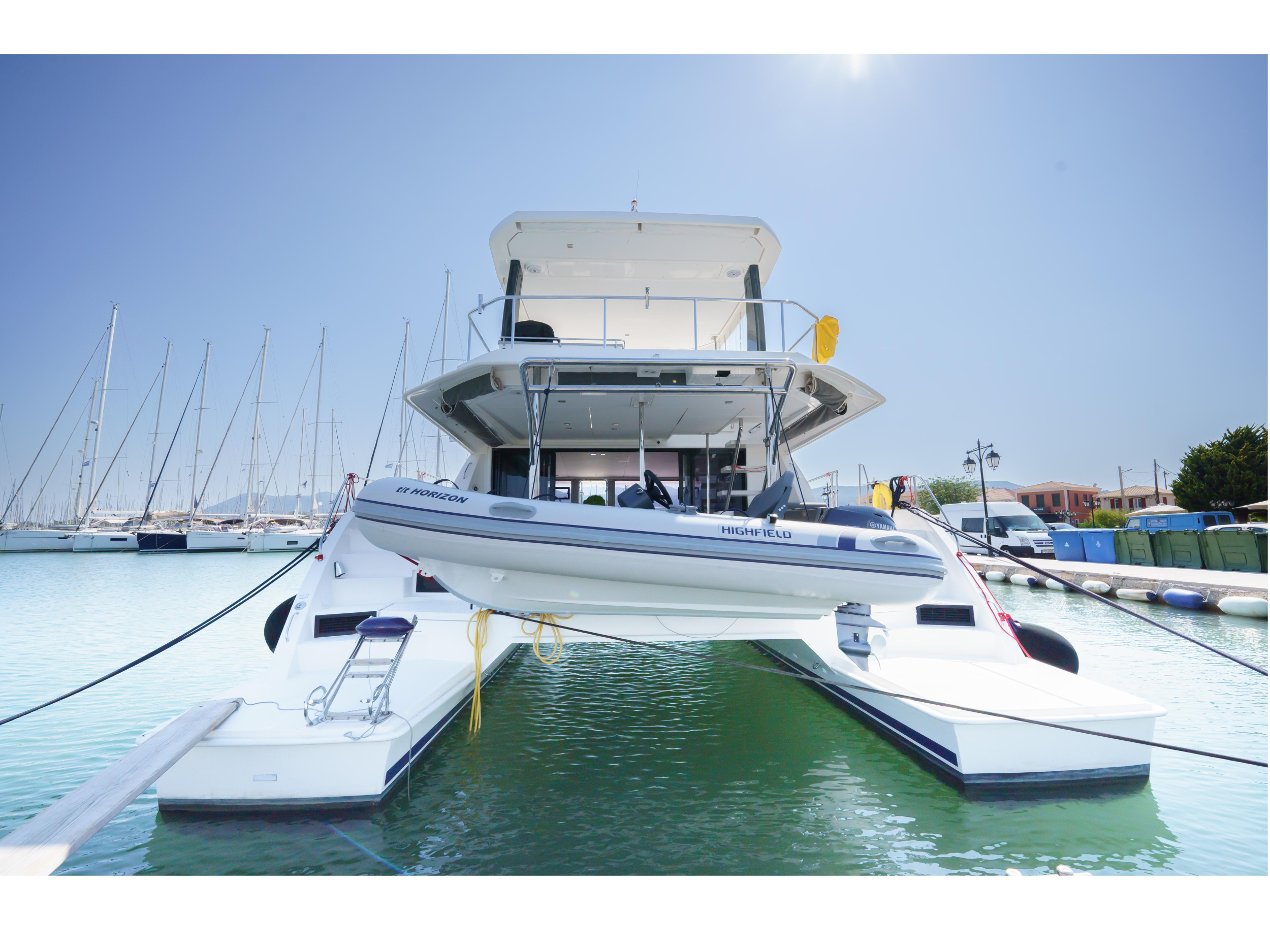 Photo #1 - Leopard 43 PC (Horizon) in Lefkada - 22315