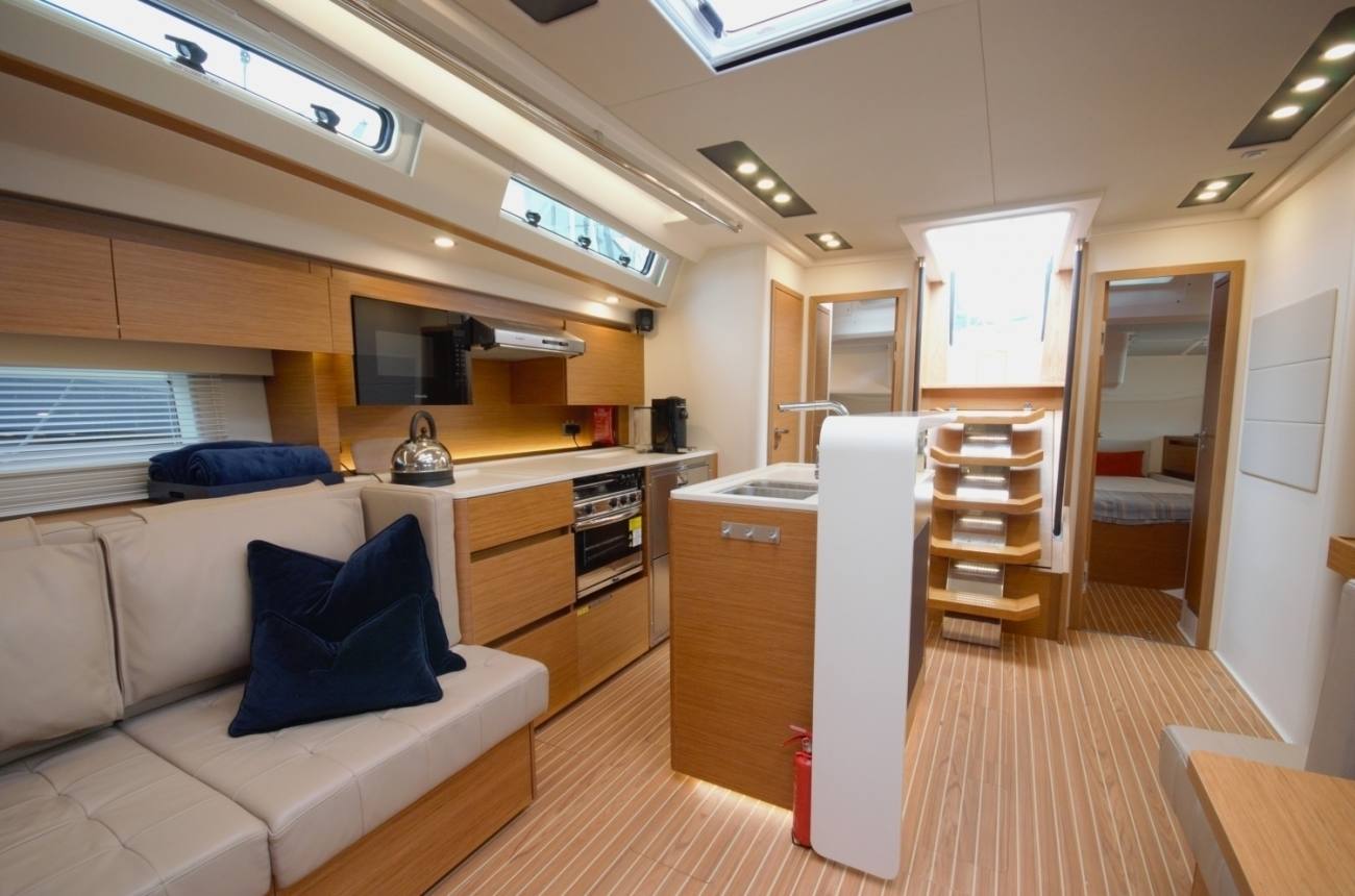 Photo #16 - Hanse 588 (Owner's Version) (Eclipse) in Atene - 22847