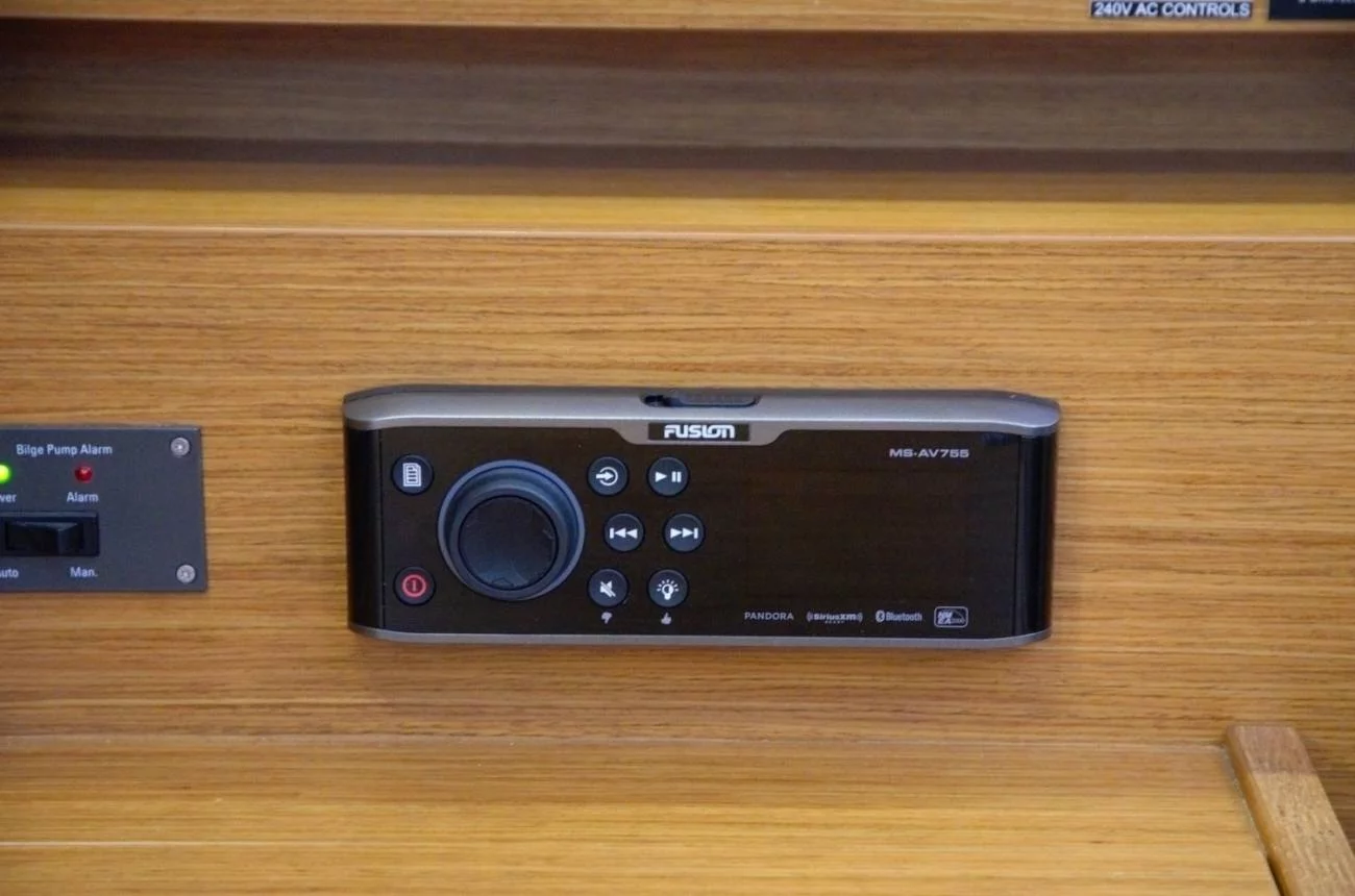 Hanse 588 (Owner's Version) (Eclipse)  - 14
