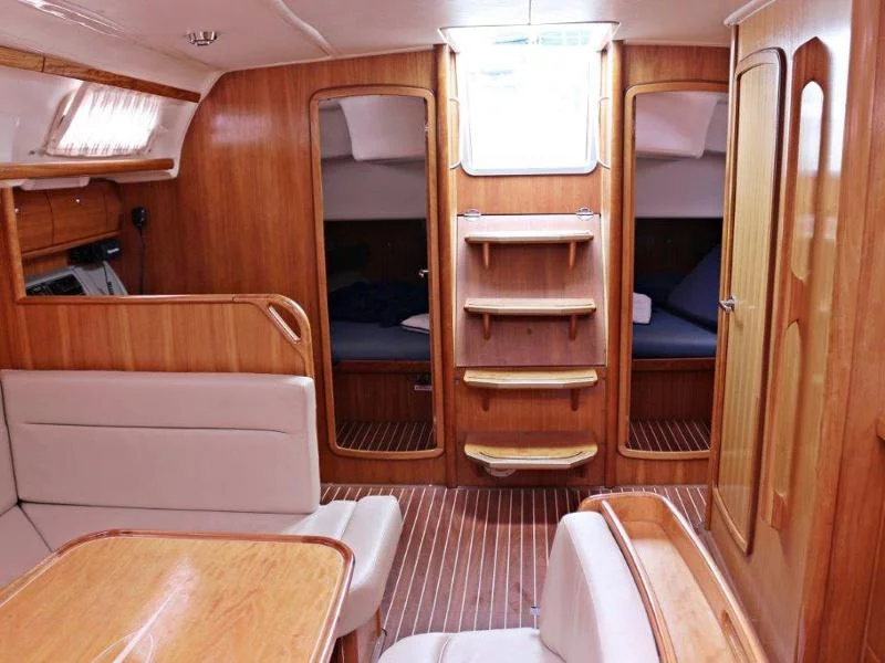 BAVARIA C 46 BT (05) (MAESTRAL) Interior images - 3