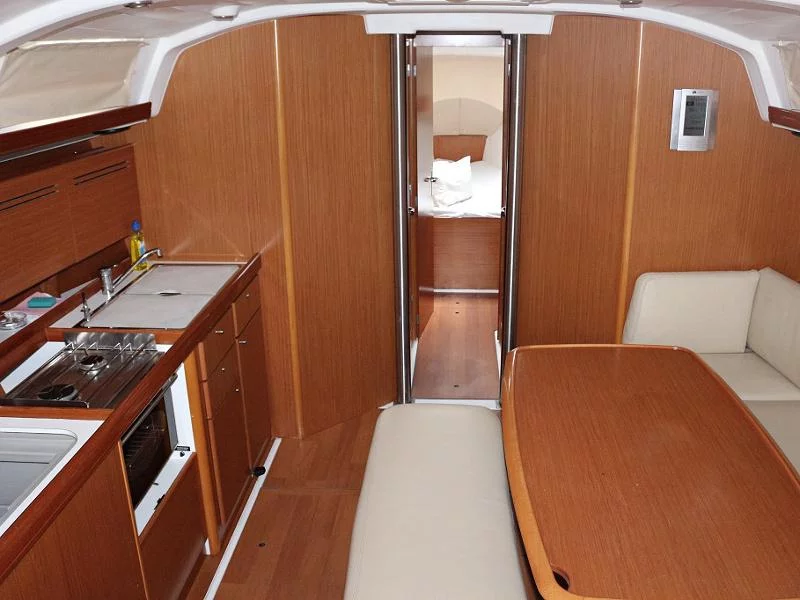 CYCLADES 43.4 BT (LEVANT) Interior image - 6