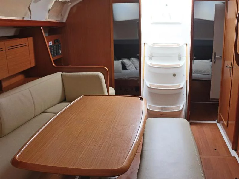 CYCLADES 43.4 BT (LEVANT) Interior images - 11