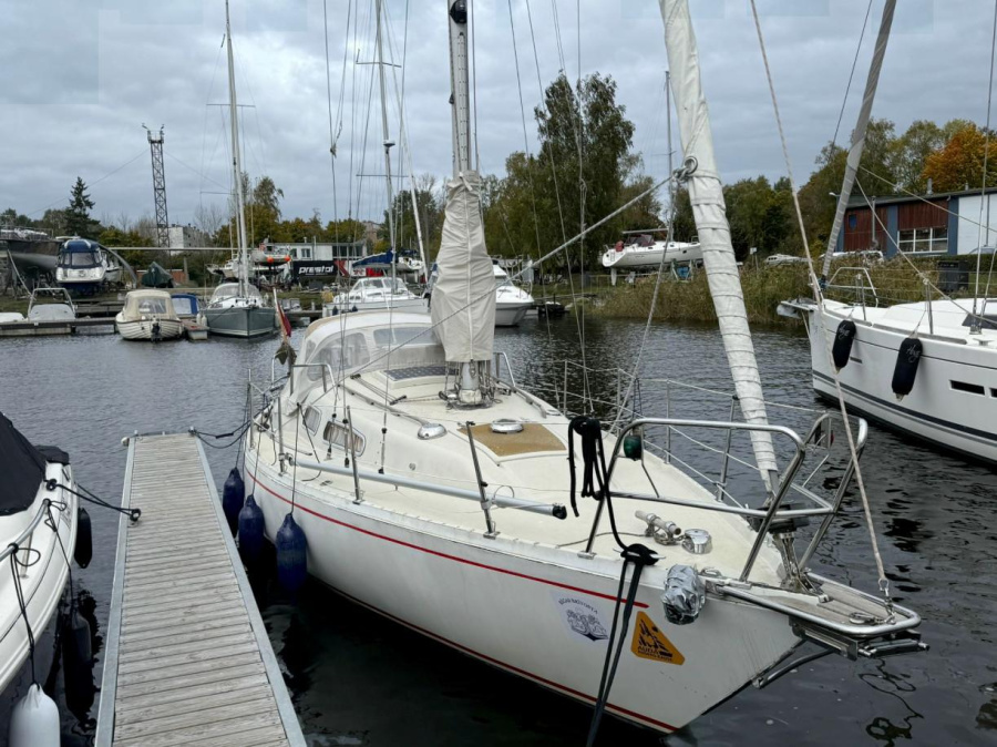 Albin Ballad 30 — photo 1