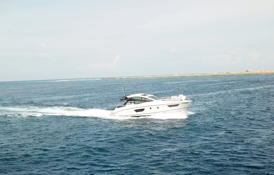 Beneteau GT40 (Island Cruise)  - 2