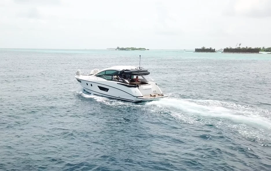 Beneteau GT40 (Island Cruise)  - 6