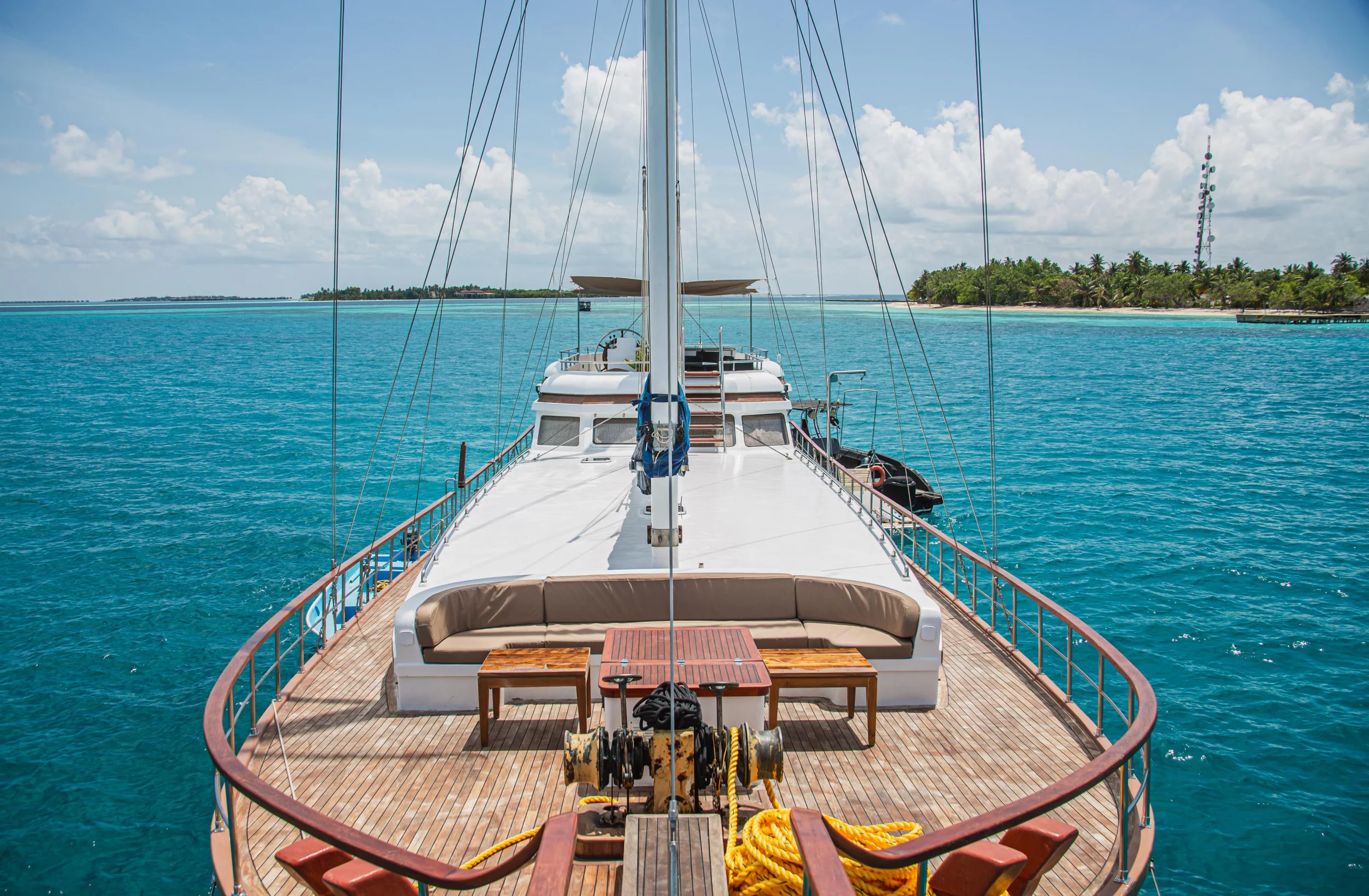 Gulet (Akoya Pearl)  - 34