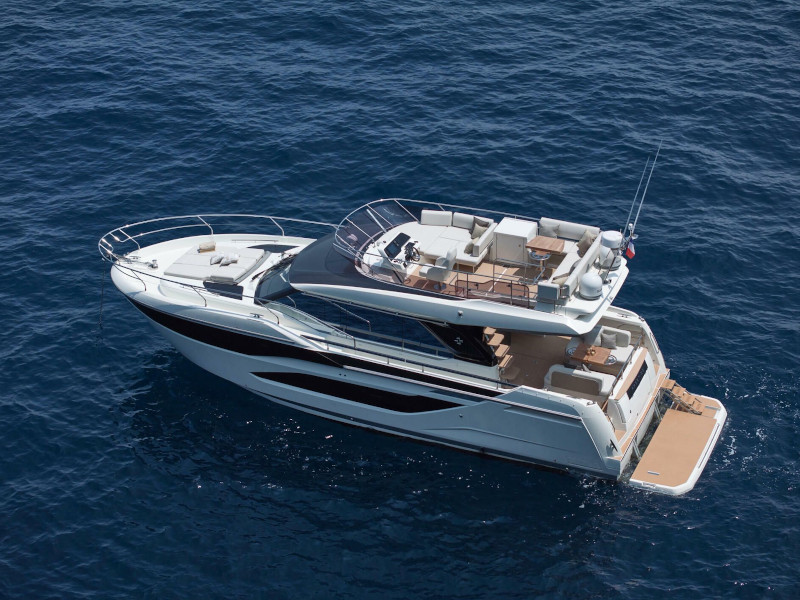 Photo #1 - Prestige F4.9 (La Familia 2) in Palma - 18654