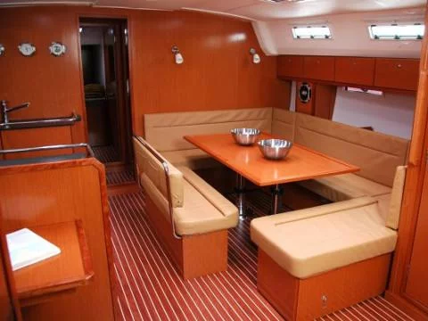 Bavaria Cruiser 50 (Zaurak) Interior images - 4