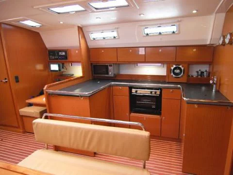 Bavaria Cruiser 50 (Zaurak) Interior images - 6