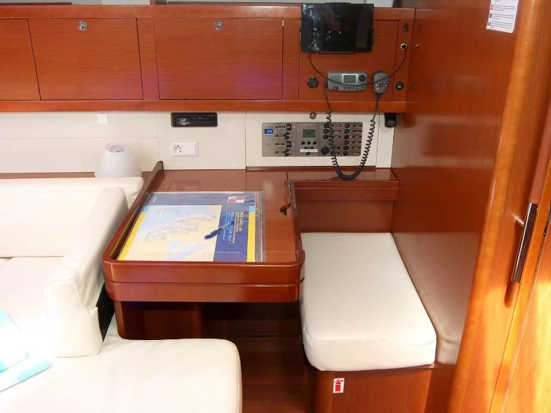 Oceanis 50 (Big Tasty)  - 13