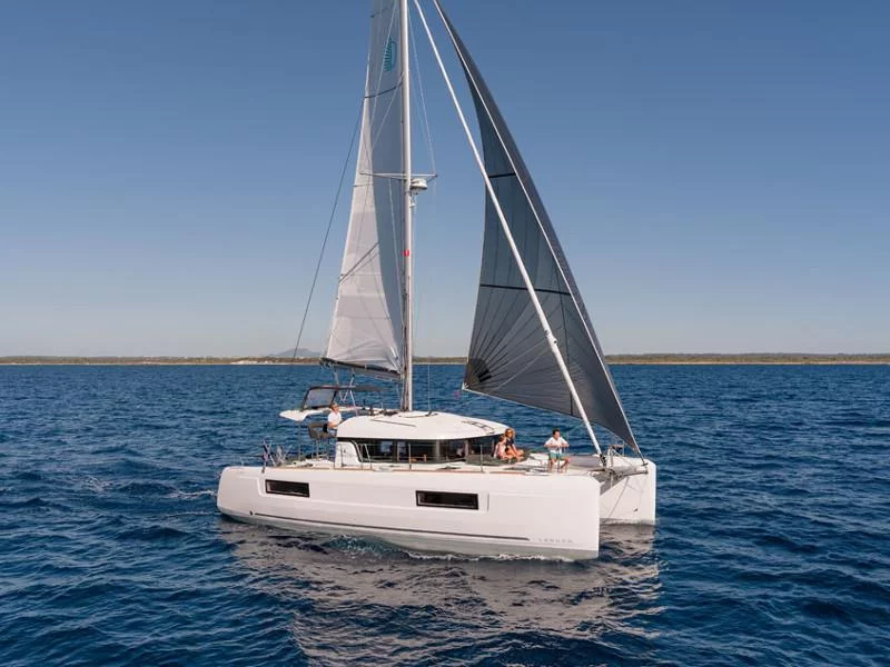 Lagoon 40 (MONARCH 2020 (air condition, ))  - 5
