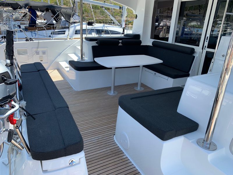 Photo #5 - Lagoon 40 (MONARCH 2020 (air condition, )) in Primosten - 19550