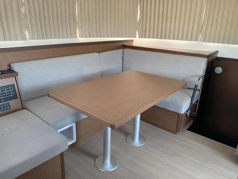 Lagoon 40 (MONARCH 2020 (air condition, ))  - 25
