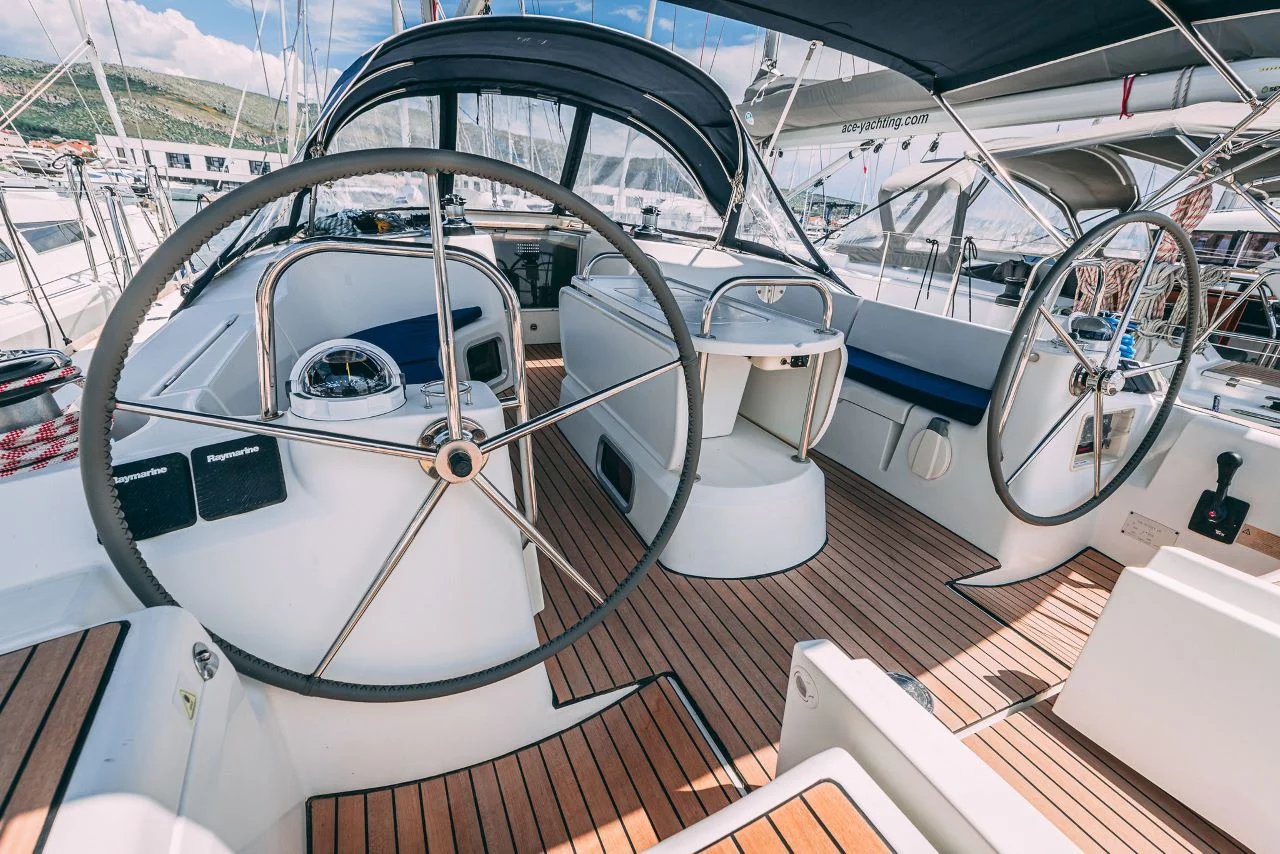 Sun Odyssey 49i (Ana B)  - 9