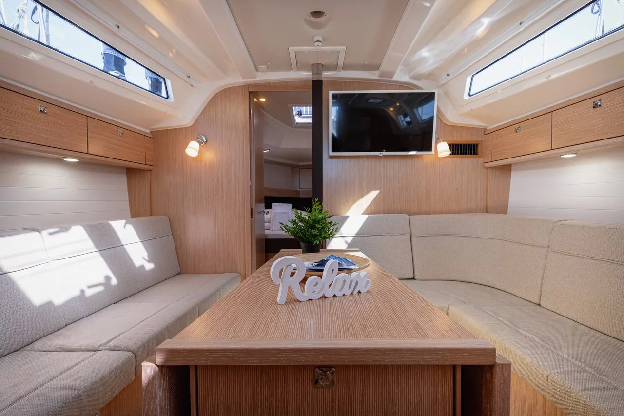 Bavaria Cruiser 37 (Firenze)  - 1