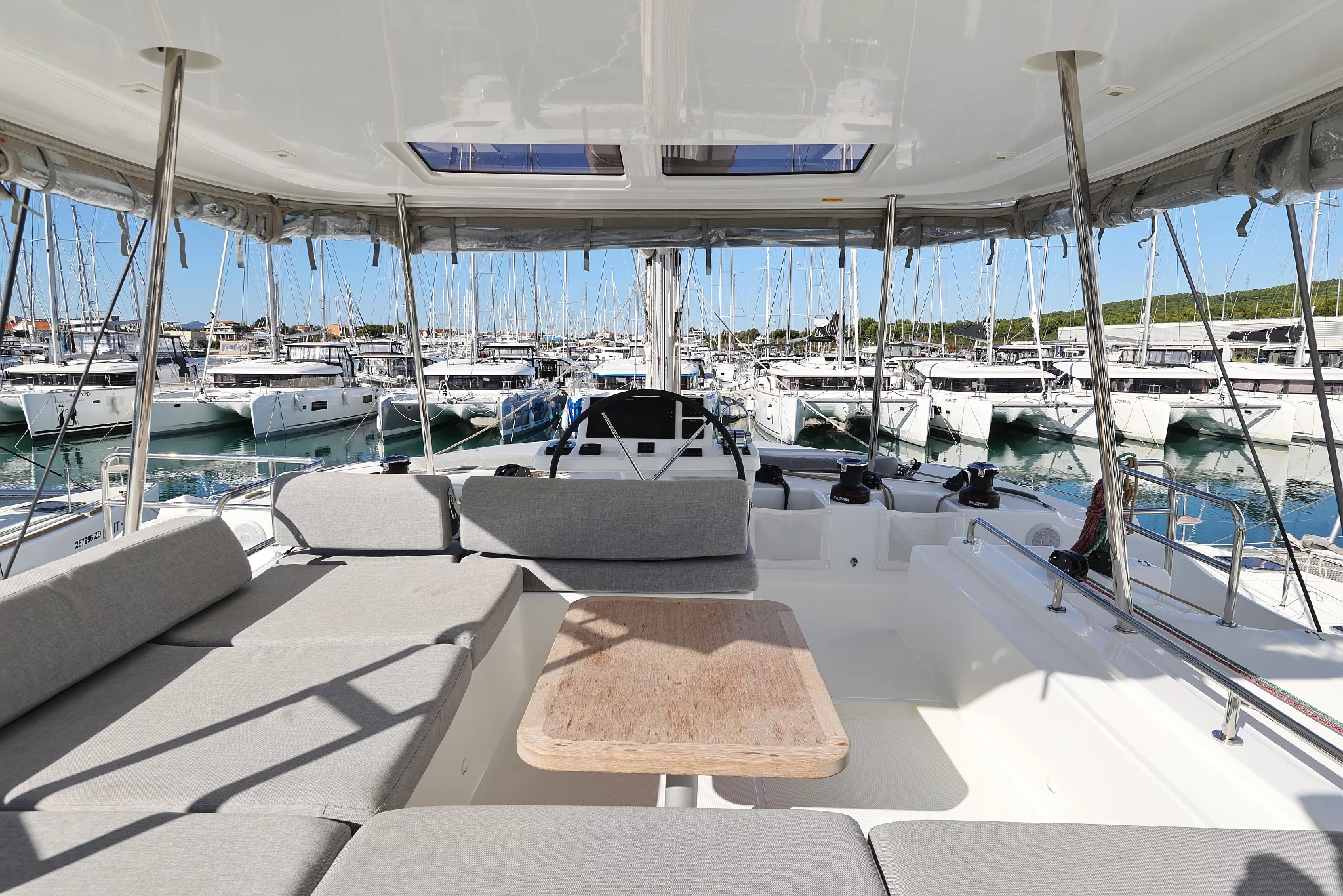 Lagoon 51- 6 cab (APOLON)  - 12