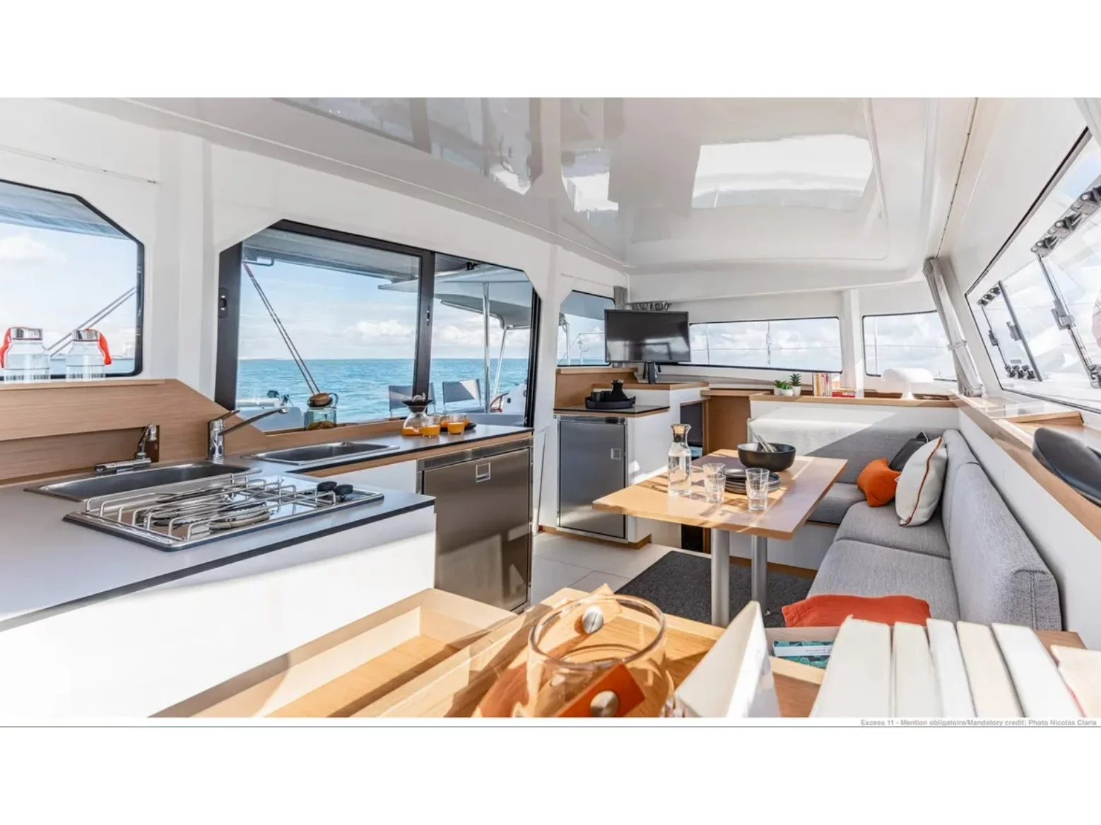 Excess 11 (Axieros II) Interior image - 2