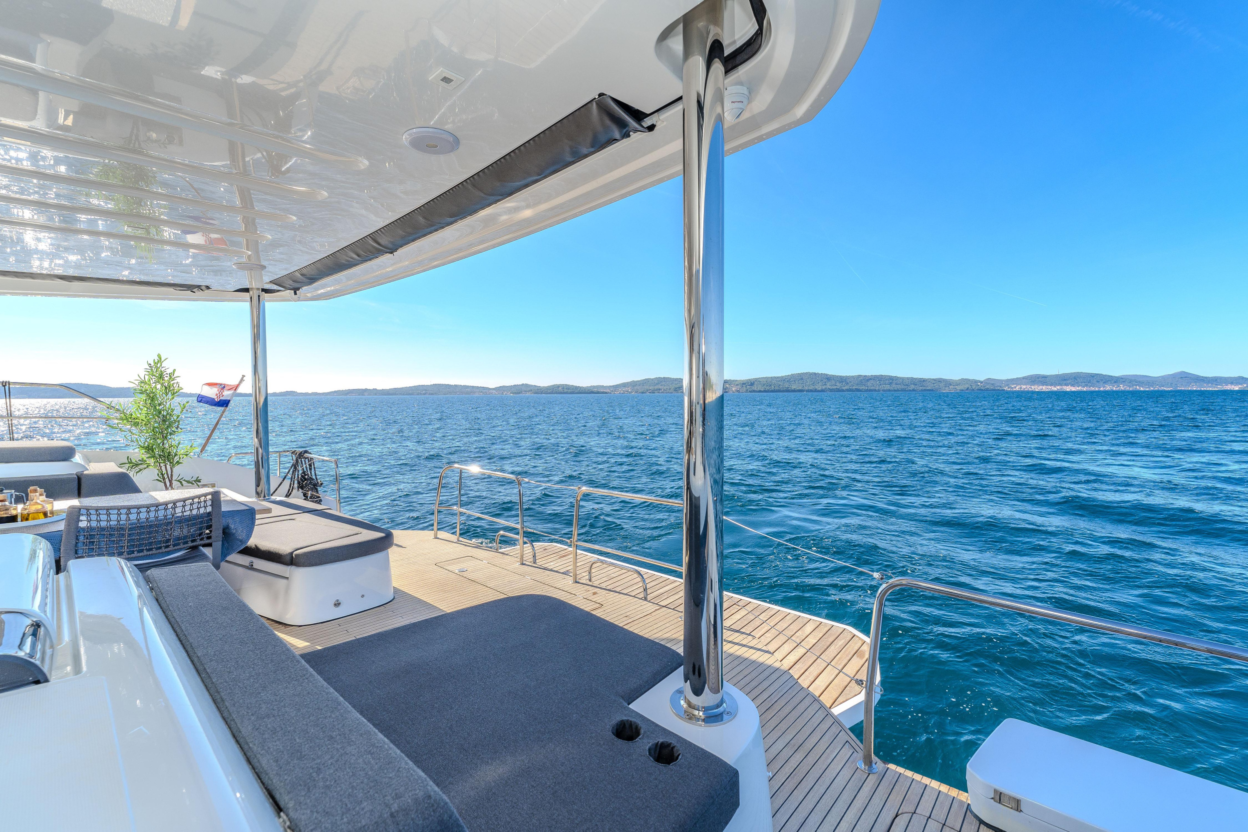 Photo #15 - Lagoon 55 (BLACK CAVIAR) in Split - 13558