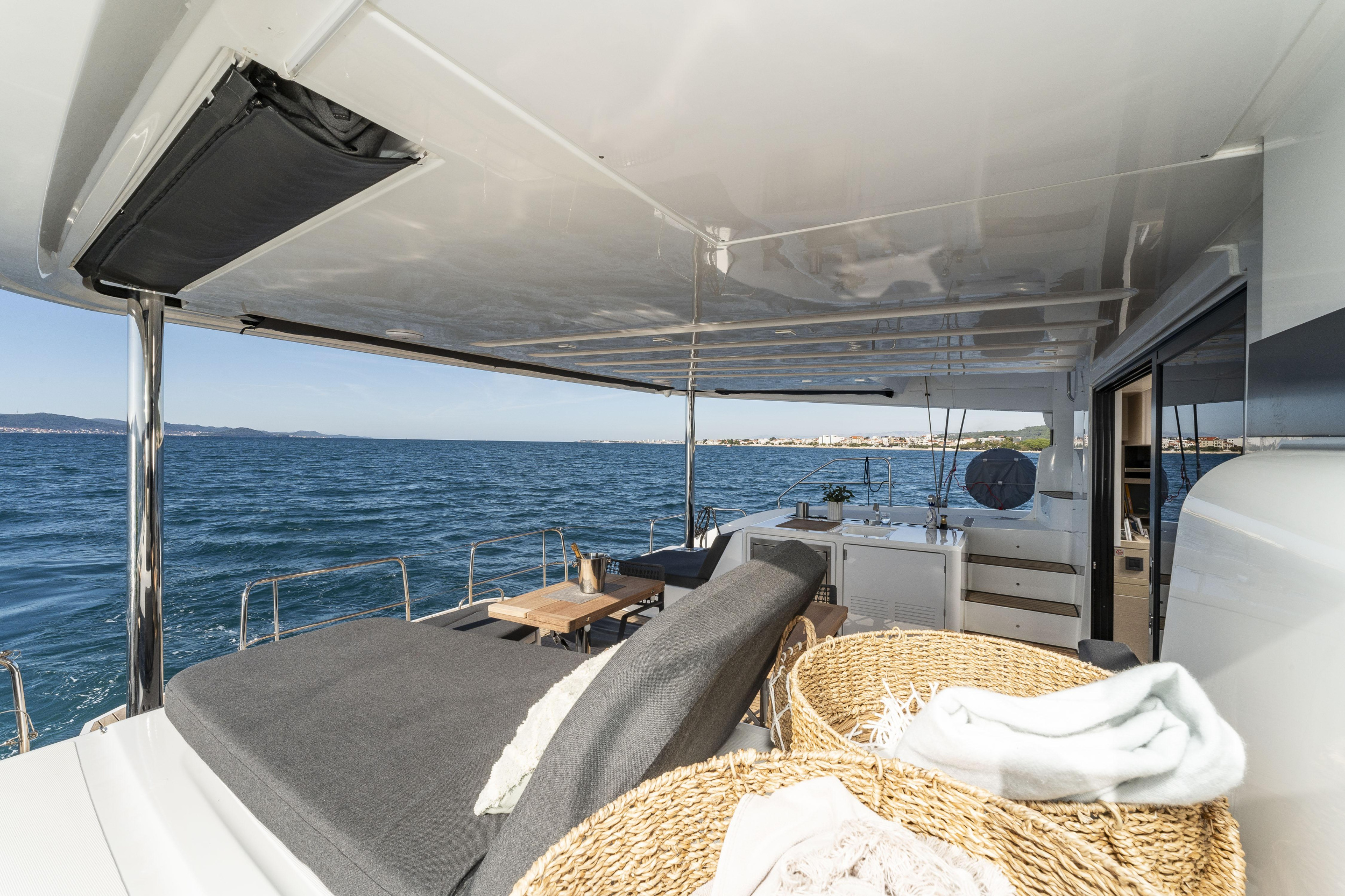Photo #20 - Lagoon 55 (BLACK CAVIAR) in Split - 13558