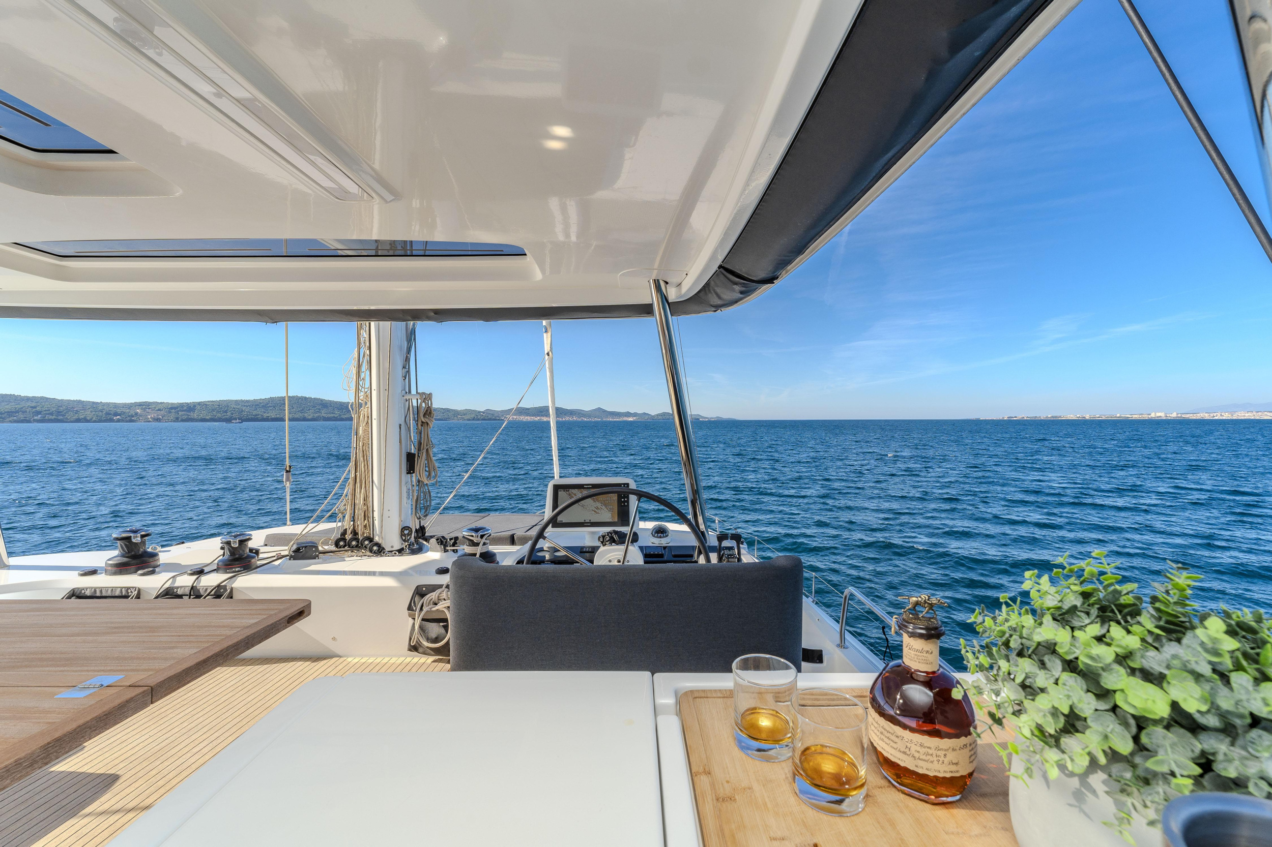 Photo #32 - Lagoon 55 (BLACK CAVIAR) in Split - 13558