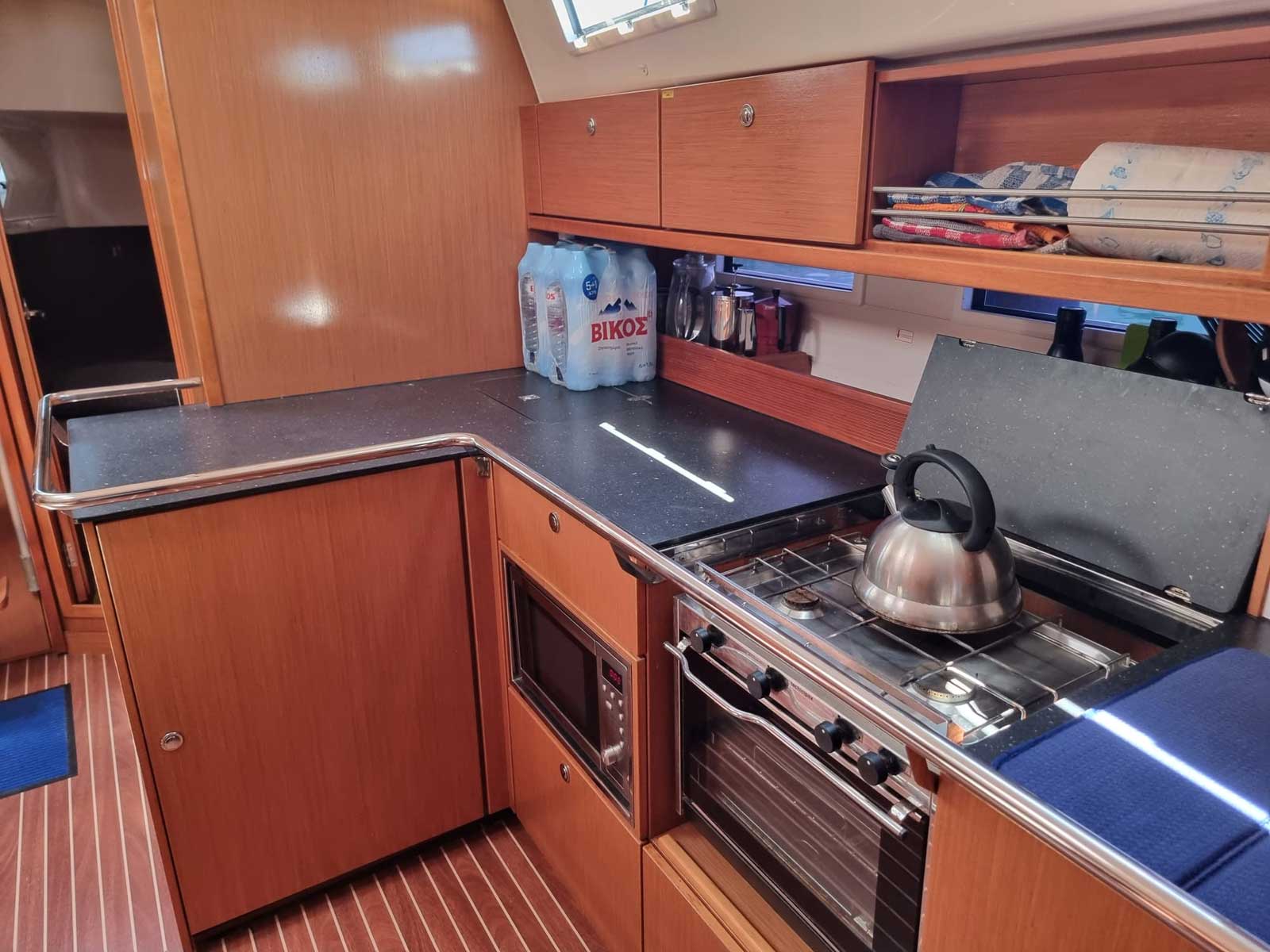 Photo #10 - Bavaria 45 Cruiser 3 cabins (Fleurie) in Corfu - 23042