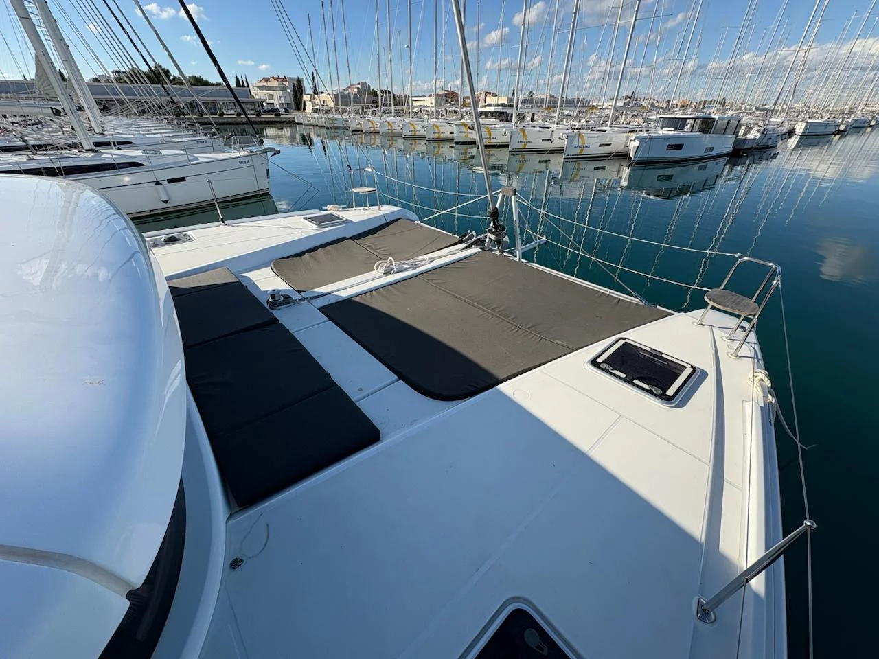 Lagoon 42 (FREE SPIRIT)  - 16