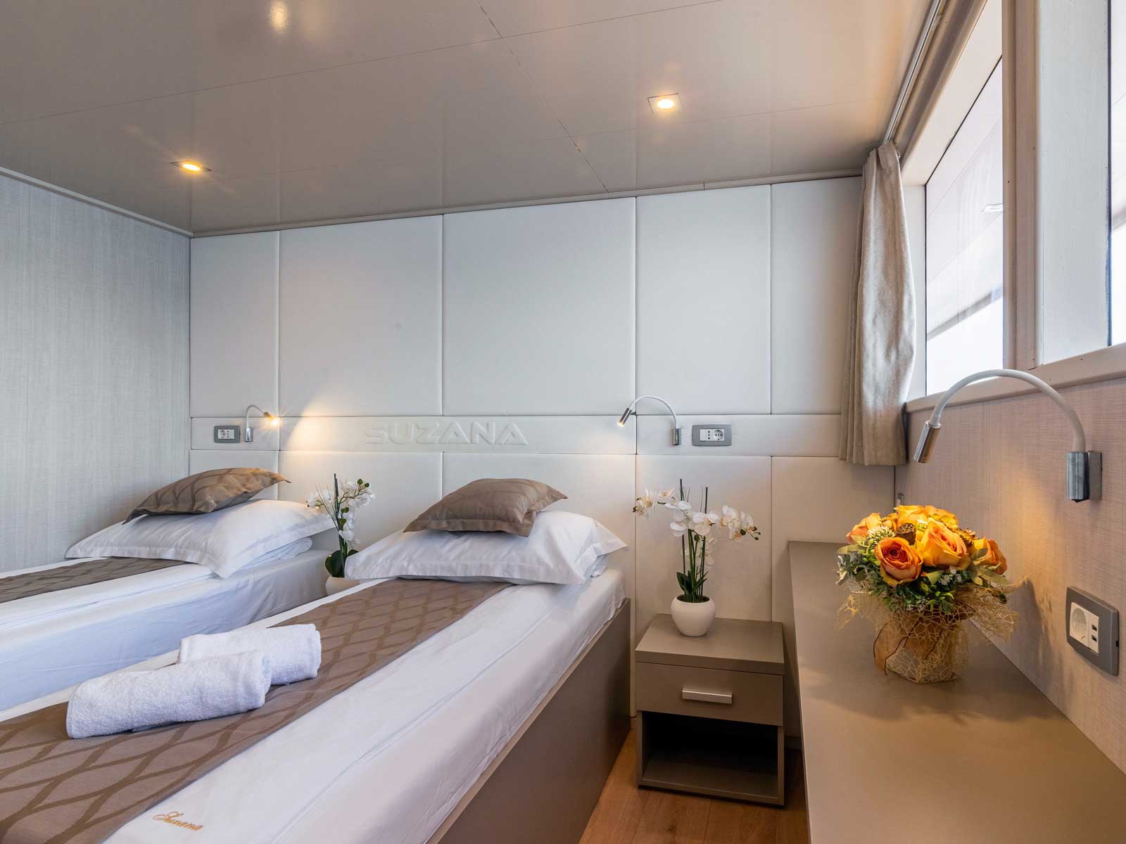 Photo #63 - Luxury Motor Yacht (Suzana) in Split - 18163