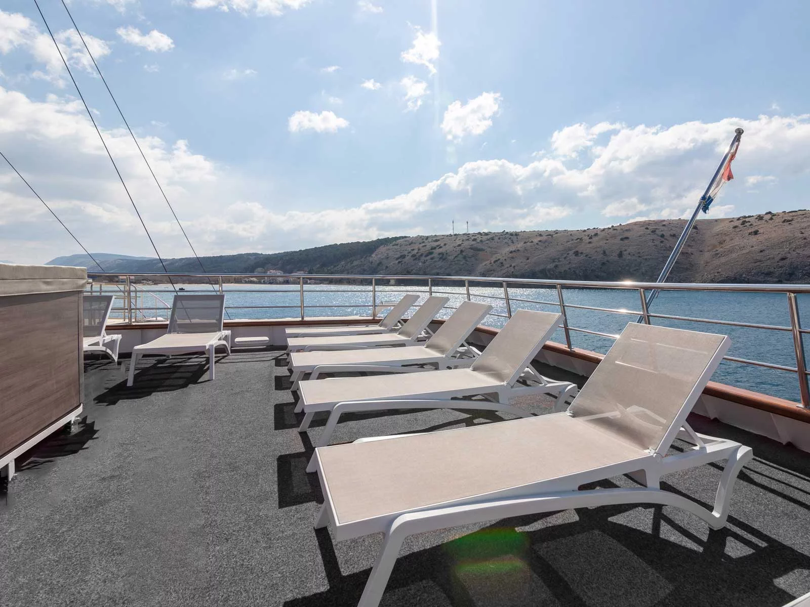 Luxury Motor Yacht (Suzana)  - 22