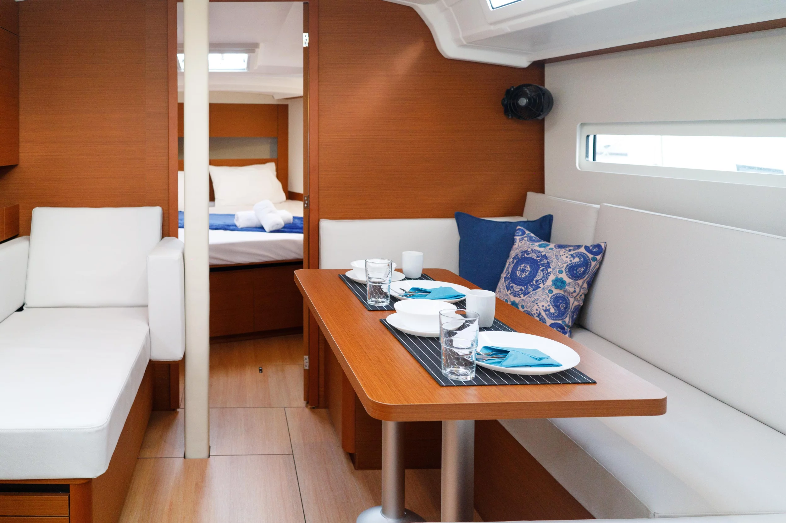 Sun Odyssey 410 (Aquamarine)  - 40