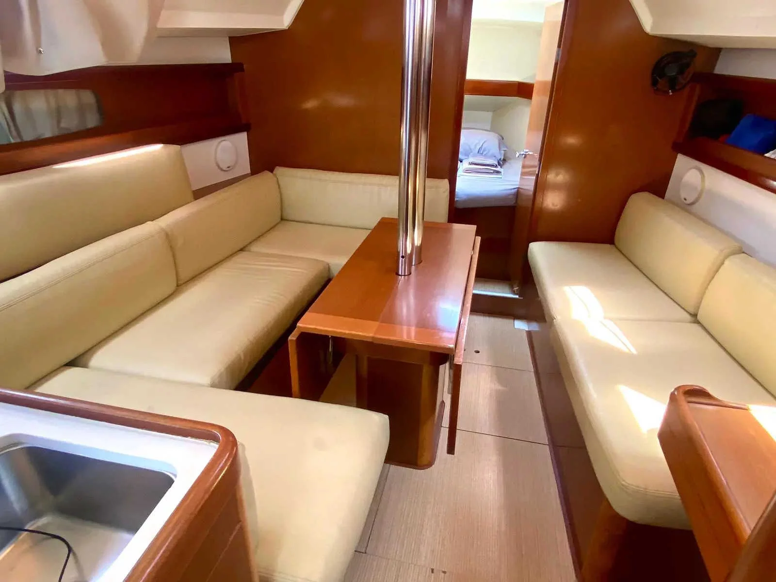 Oceanis 34 (Smyrna) Interior image - 7