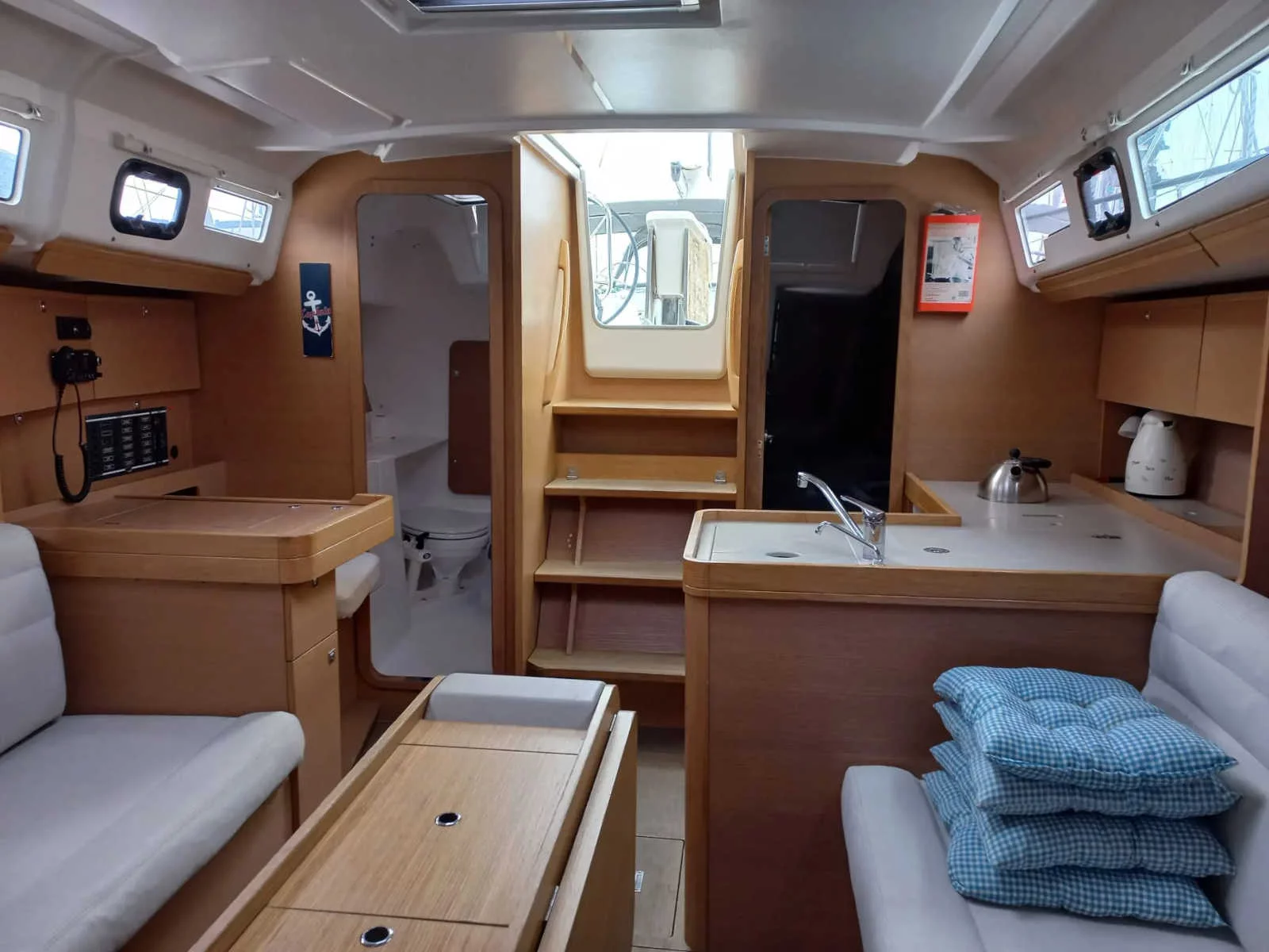 Dufour 350 Grand Large (White Pearl)  - 5