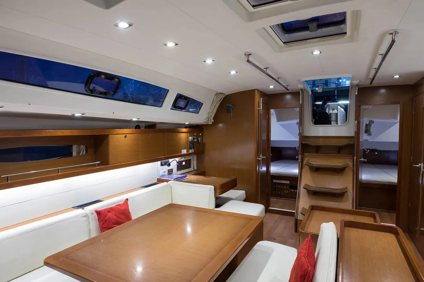 Oceanis 50 Family (Vanessa M)  - 14
