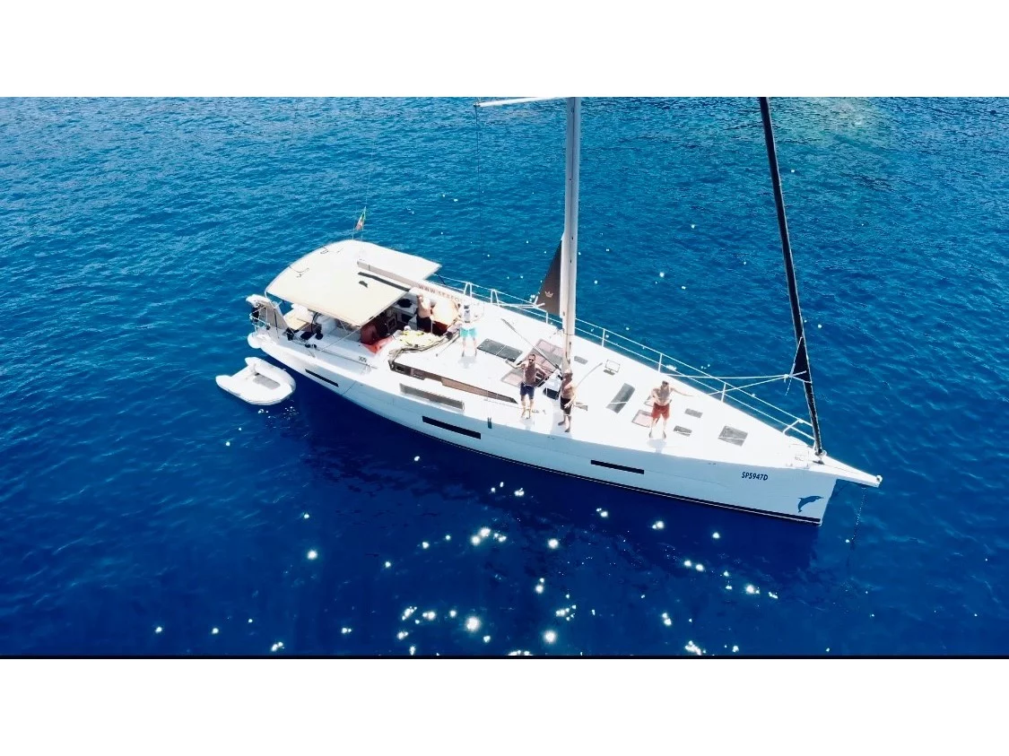 Dufour 56 Exclusive 250 L (Euphoria Planet) Interior image - 7