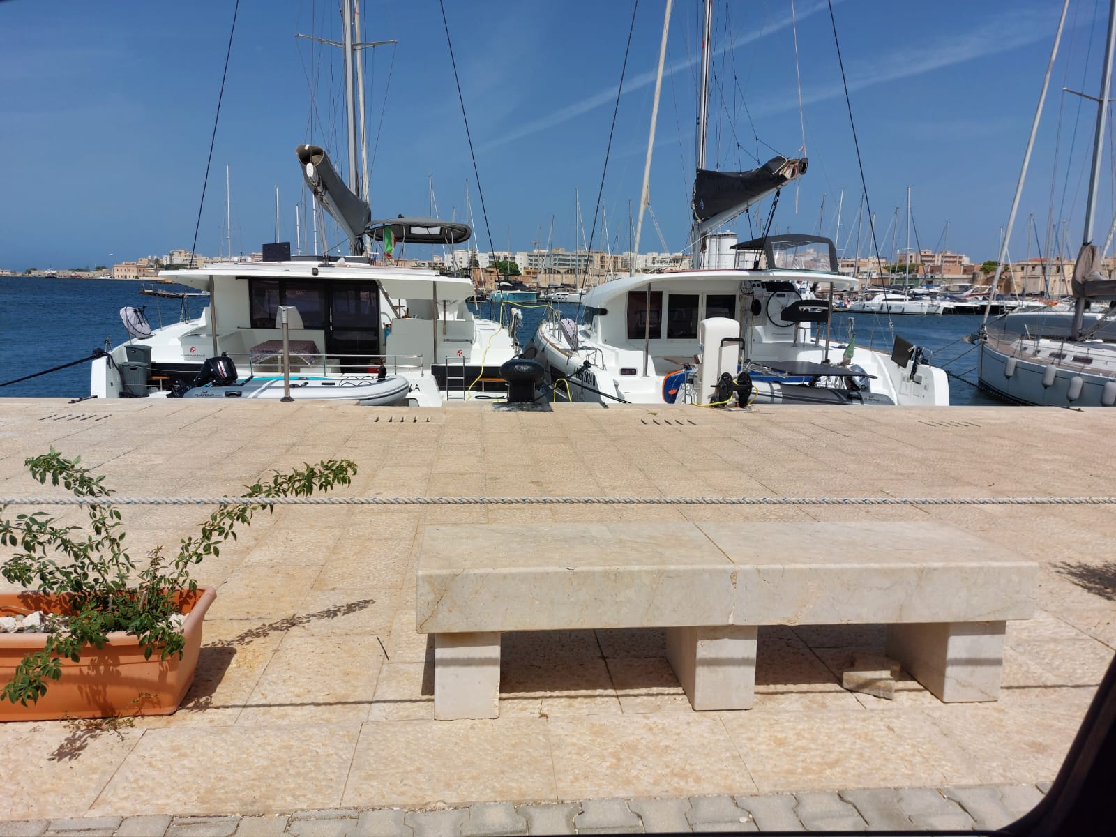 Photo #14 - Lagoon 40 (Nerea) en Marsala - 21225