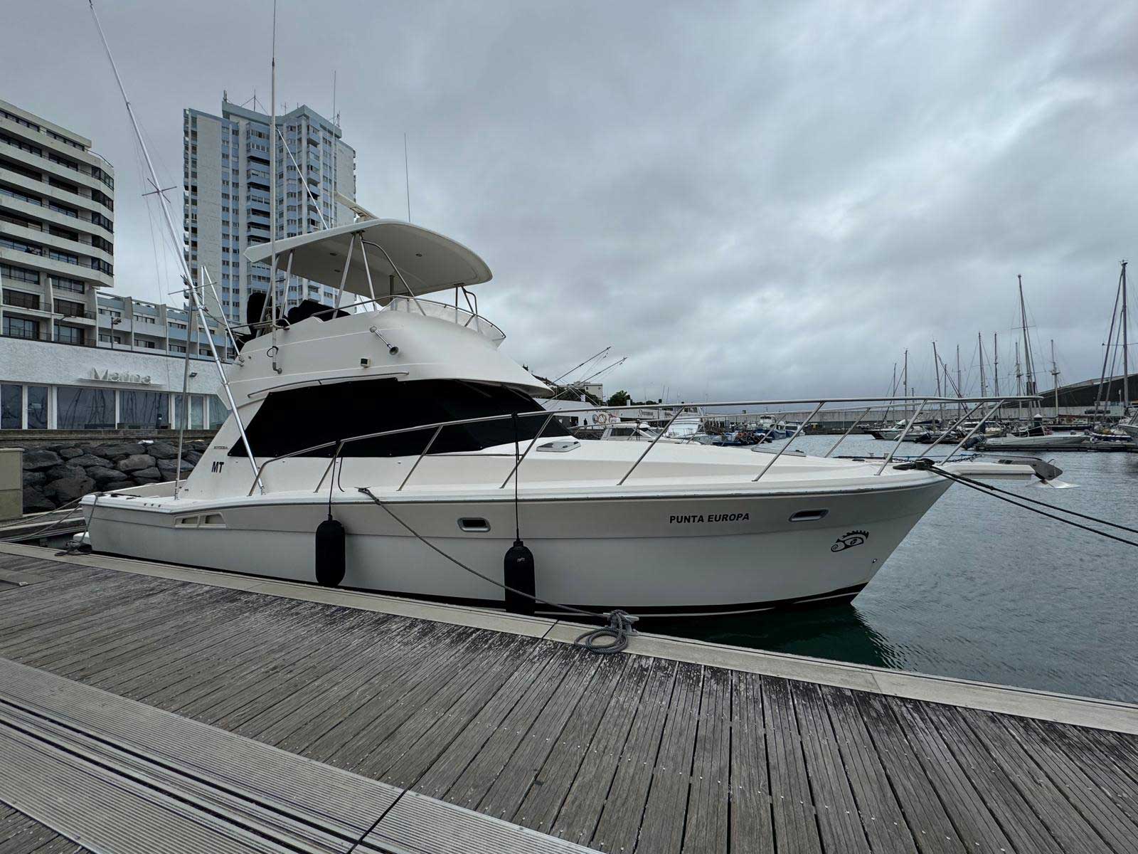 Photo #3 - Riviera 39 Open Flybridge (Punta Europa) in Sao Miguel - 23356
