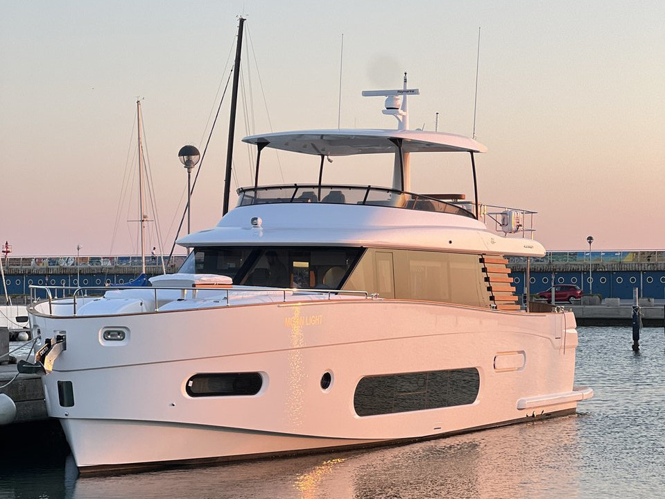 Photo #1 - Azimut Magellano 66 (Moon Light) in Sukosan - 23354