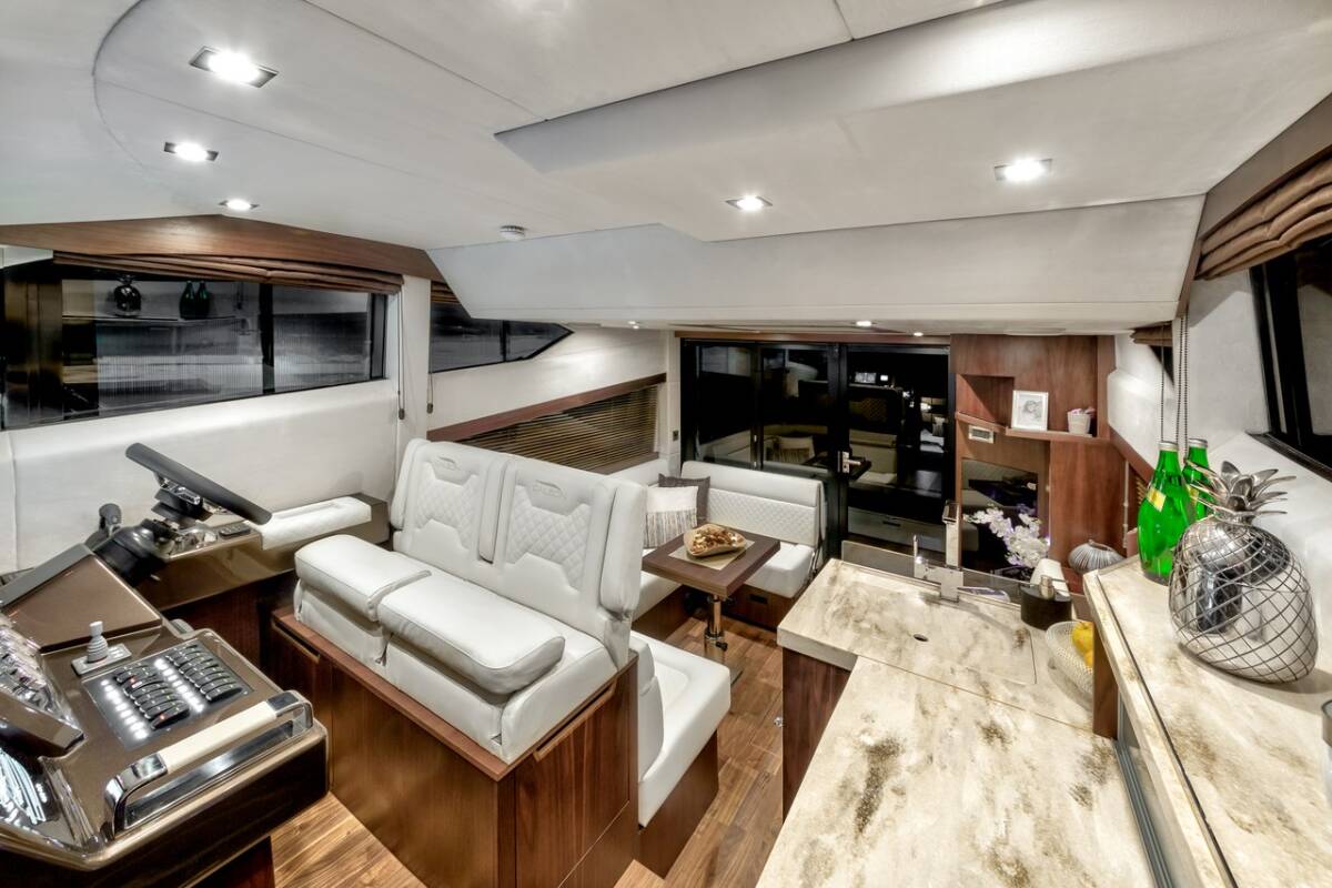 Photo #5 - Galeon 420 Fly (Amber Blue) en Sukosan - 23360