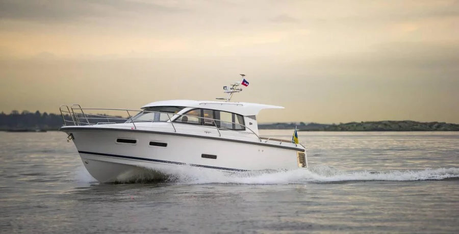 Nimbus 305 Coupe (Fourlux II)  - 15