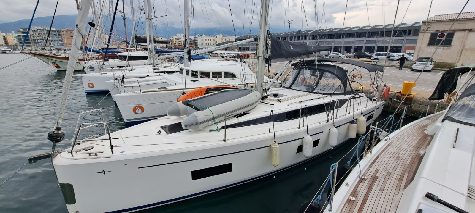 Photo #3 - Bavaria C42 (Nirvana) en Volos - 15750