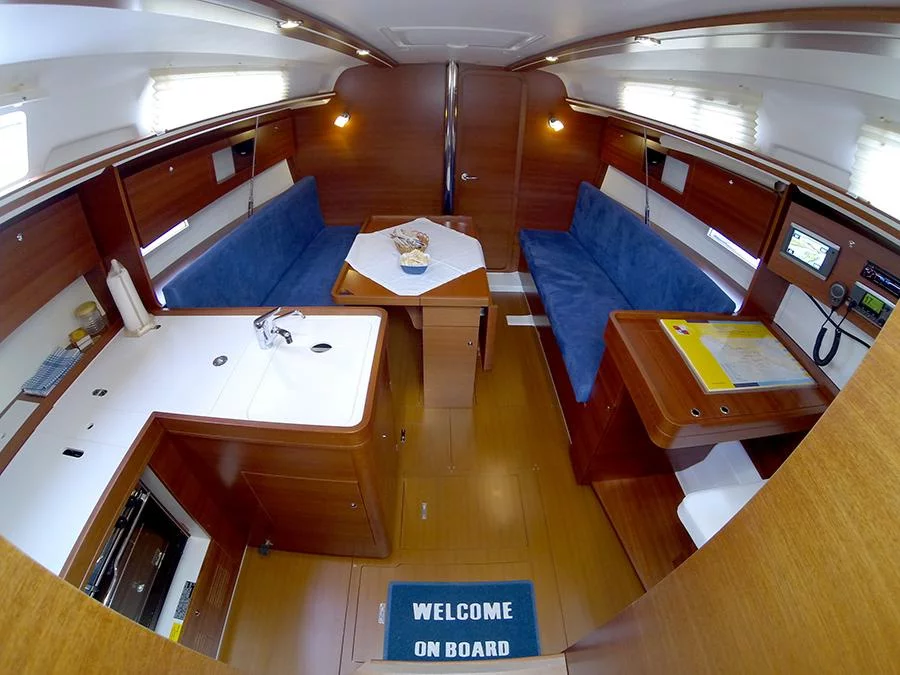 Dufour 335 GL (Lara) Interior image - 7
