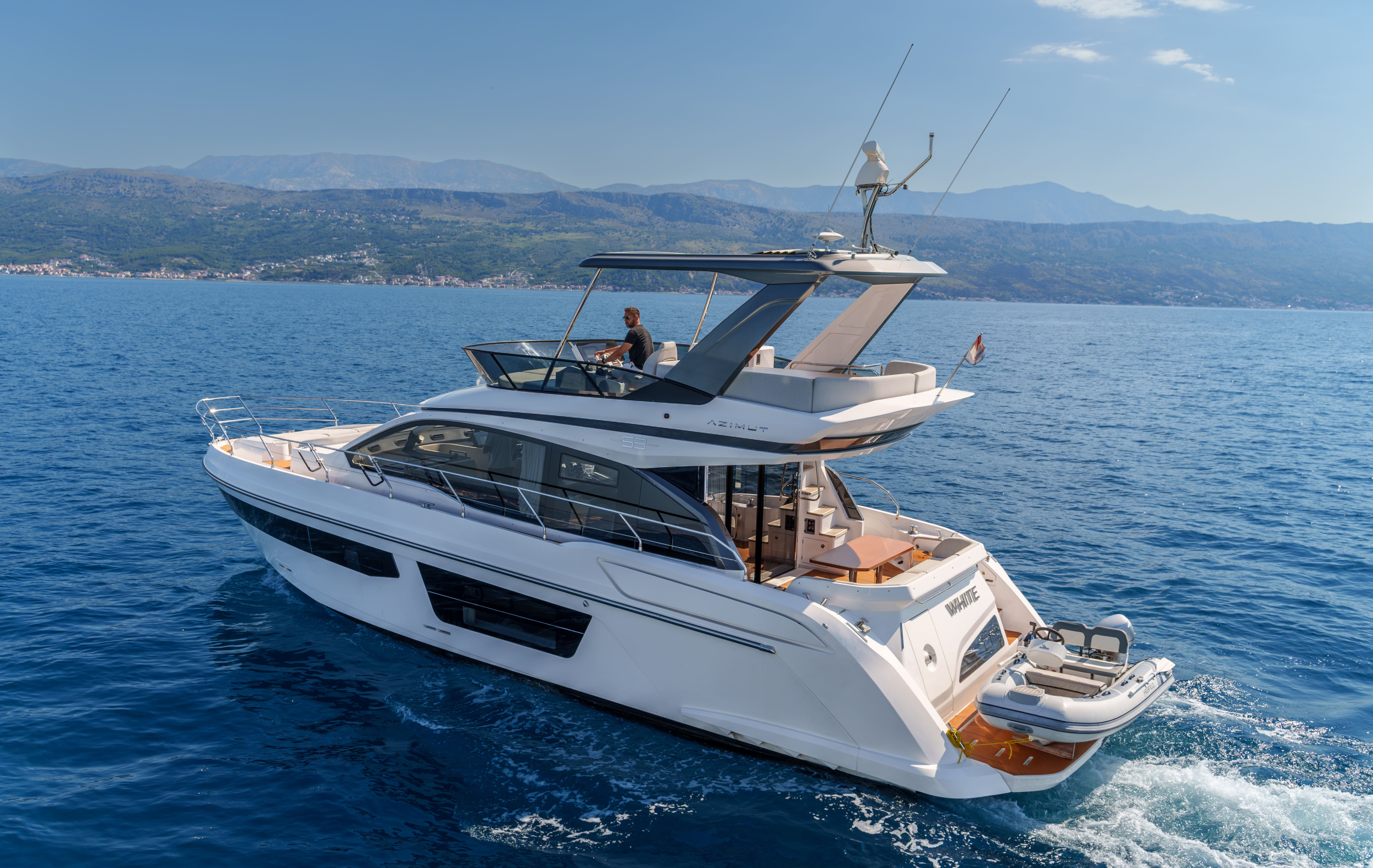 Azimut 53 Fly — photo 38