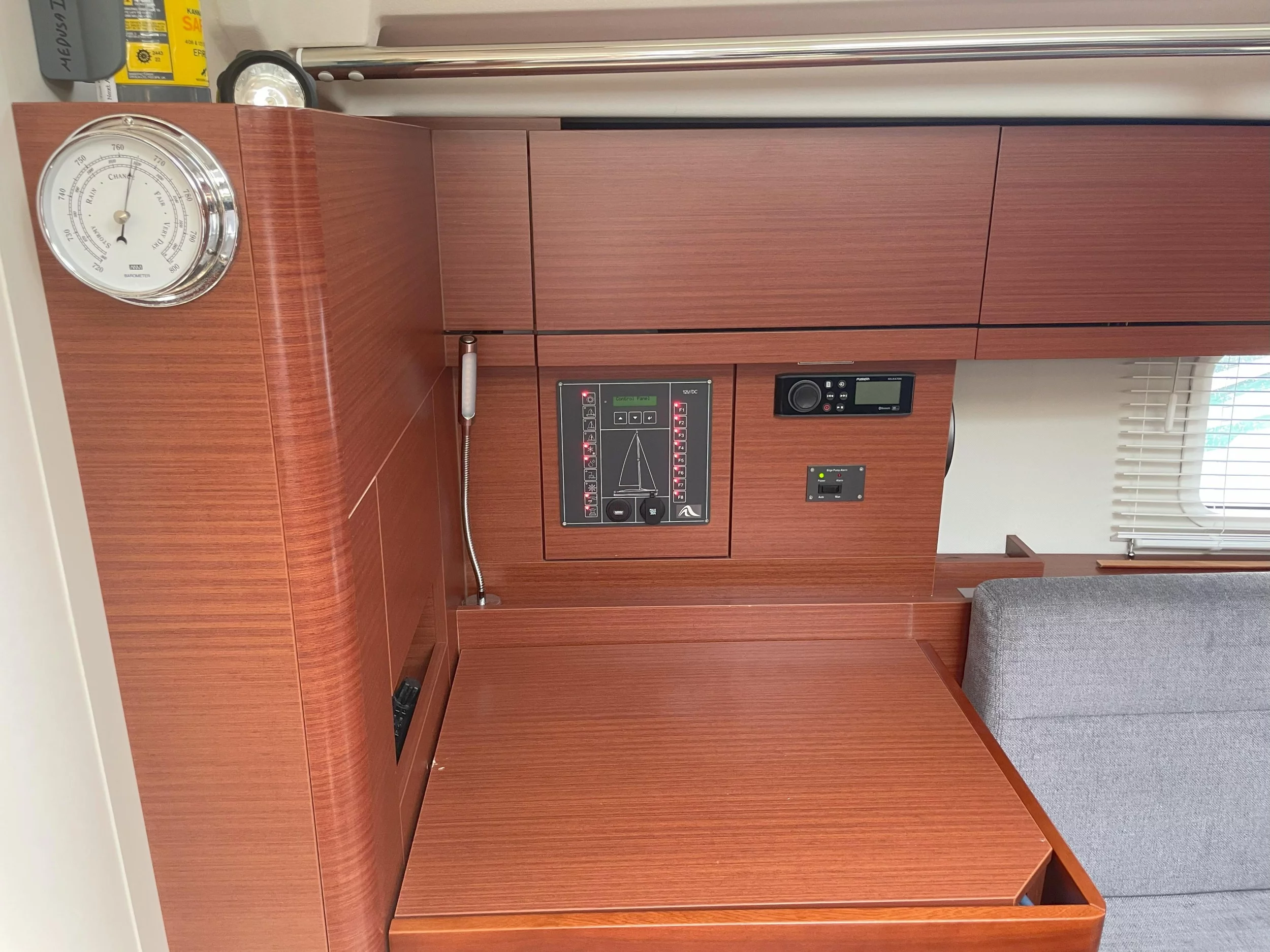 Hanse 388 (Medusa III)  - 4