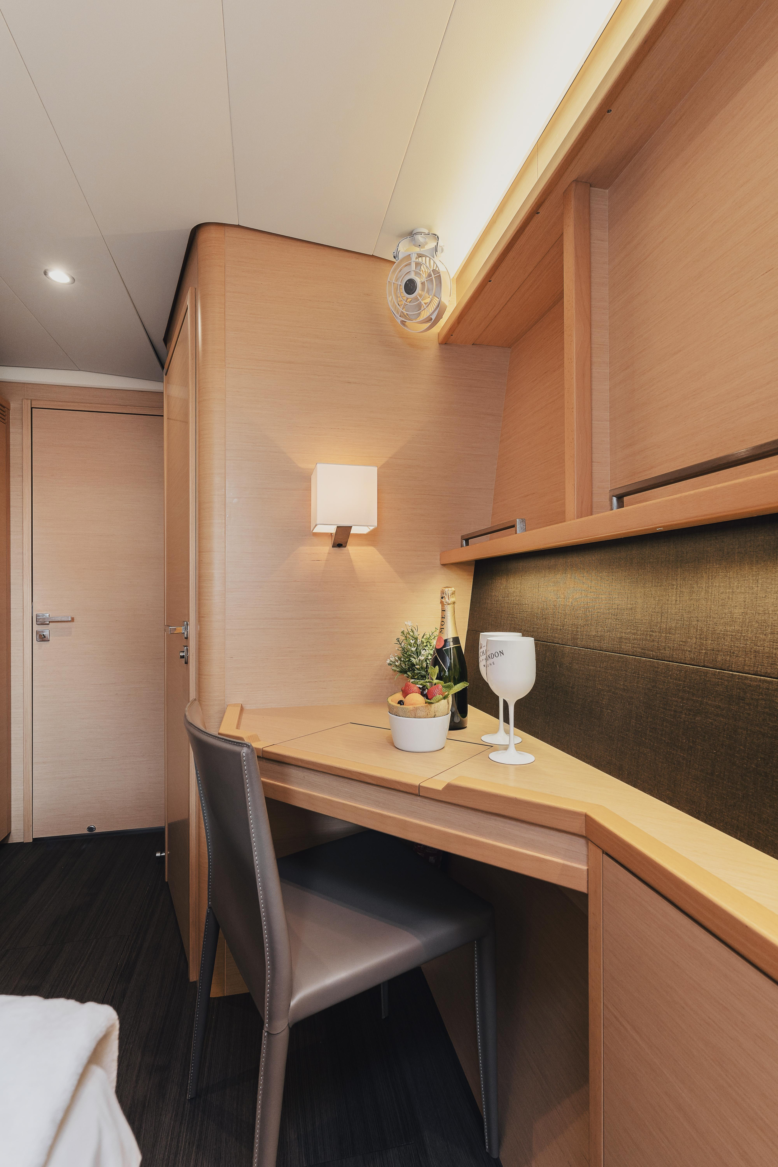 Photo #8 - Lagoon 560 S2 FULL EQUIPE LUXE (Baltsar) en Sant Antoni de Portmany - 17808