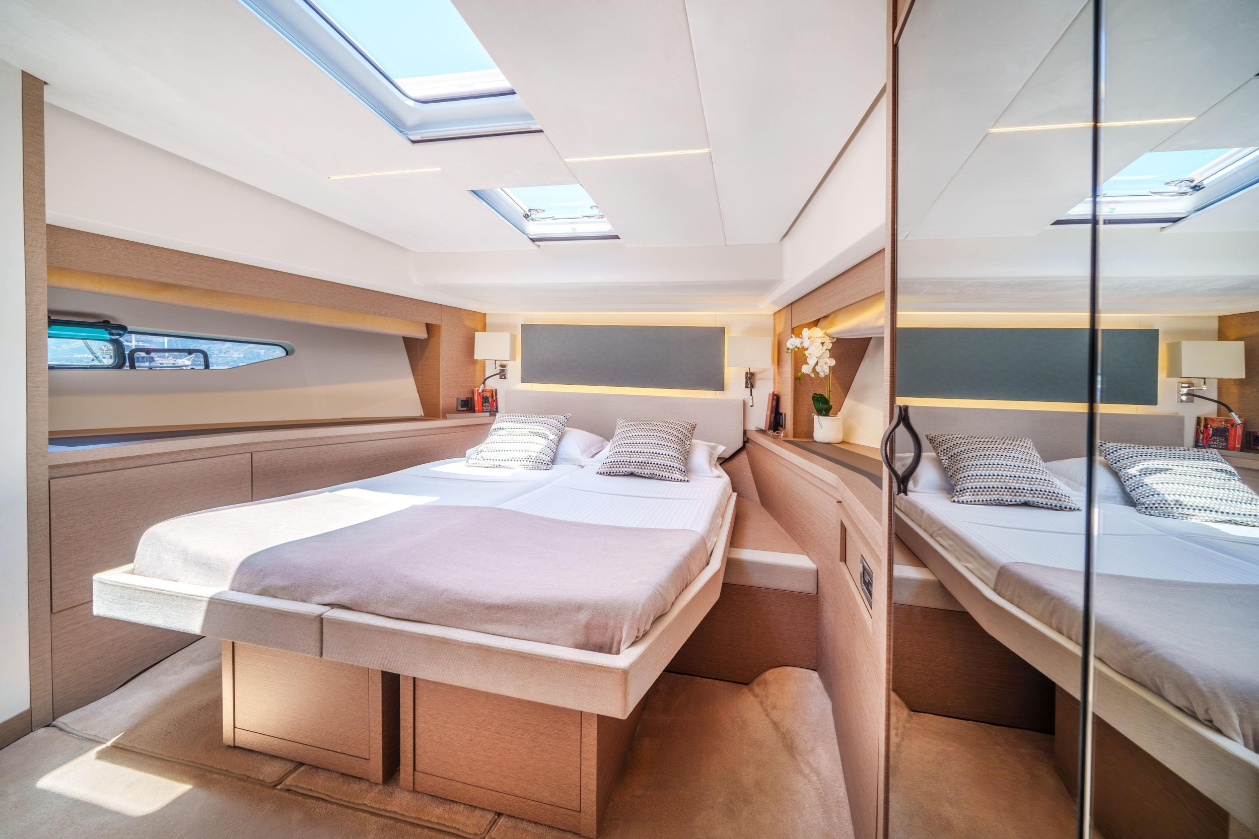 Prestige 590 Fly — photo 18