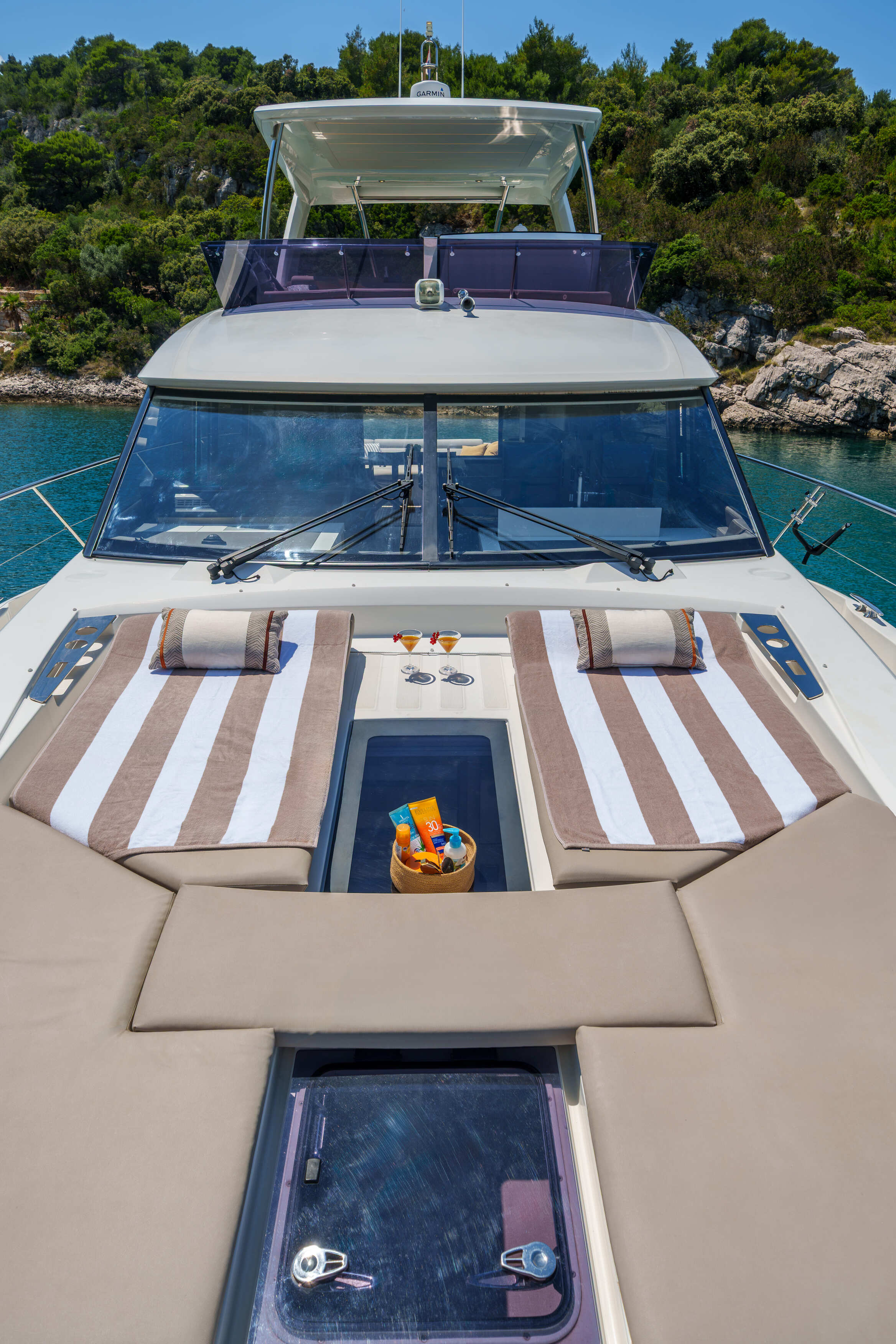 Prestige 590 Fly — photo 21