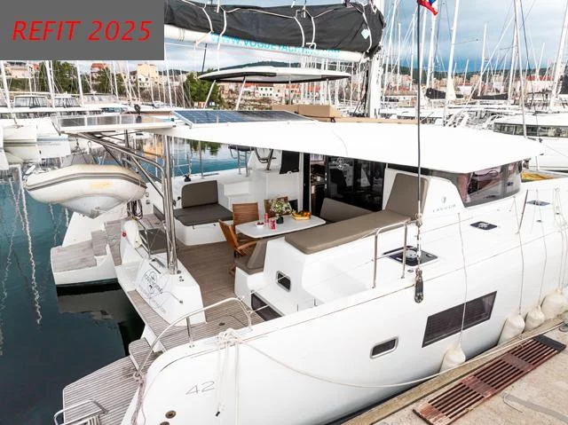 Lagoon 42 (AMELIA)  - 17