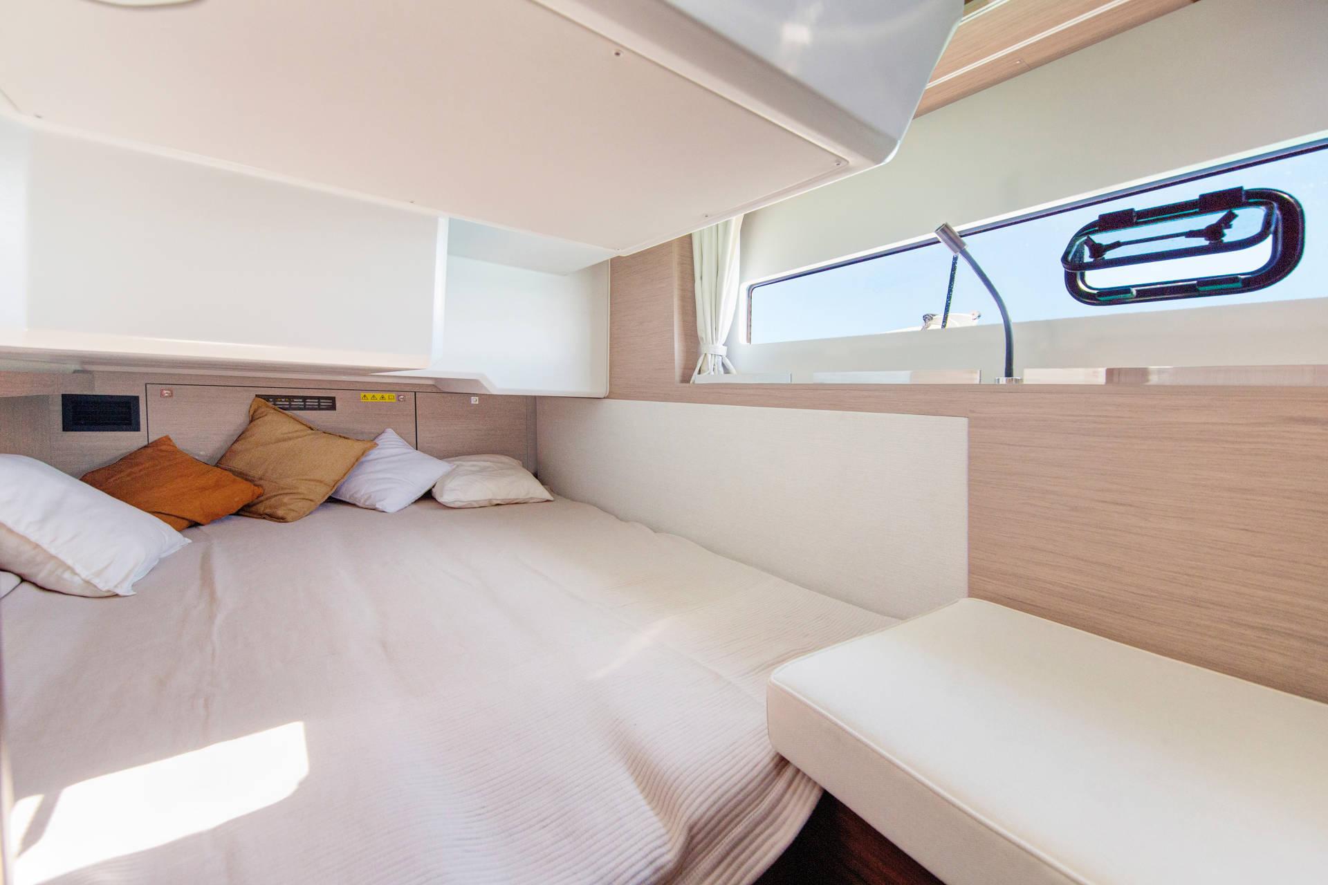 Jeanneau NC 37 — photo 15