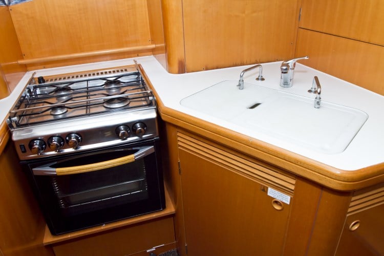 Photo #3 - Lagoon Powercat 43 (Perseus 1) in Primosten - 16512