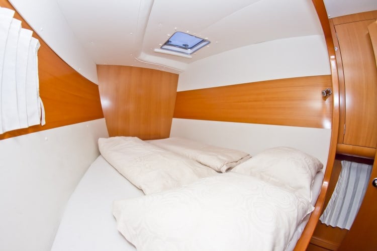 Photo #18 - Lagoon Powercat 43 (Perseus 1) in Primosten - 16512